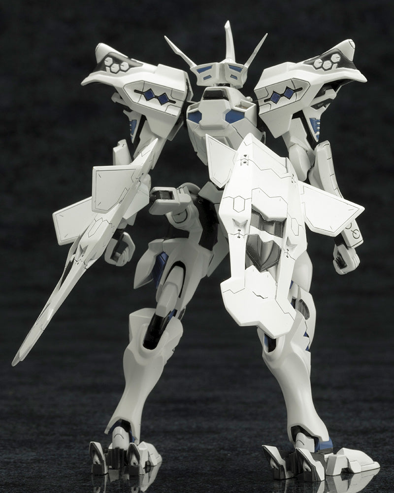 MUV-LUV ALT TAKEMIKADUCHI TYPE-00A PLASTIC MODEL KIT